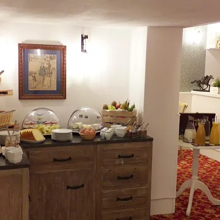 Hotell Le Chantilly 2*