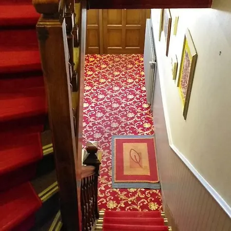Le Chantilly Hotel