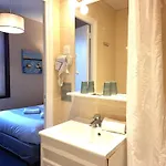 Le Chantilly فندق دوفييل
