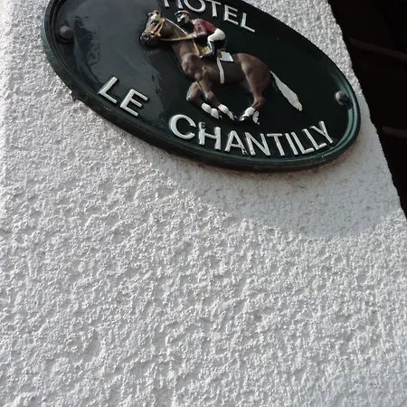 Le Chantilly Hotel 2*