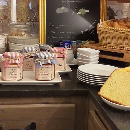 Le Chantilly 2* Deauville