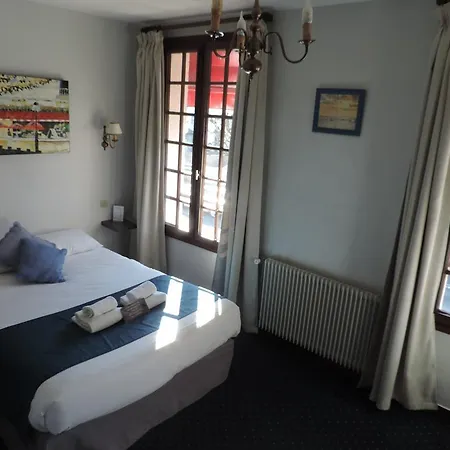 Le Chantilly 2* Deauville